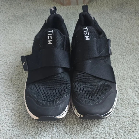 TIEM Cycle Shoes 7.5 - Picture 2 of 8